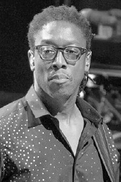 Steve Lewinson
