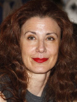 Suzie Plakson