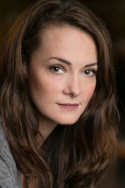 Tara Ochs