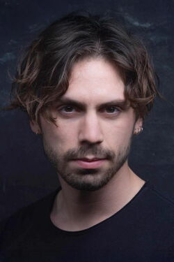 Taro Emir Tekin