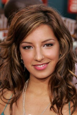 Vanessa Lengies