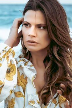 Vicky Karnezy
