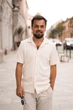 Victor Tapeanu