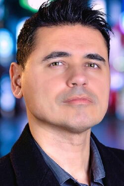 Vinnie Velez