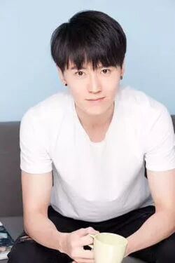 Xiaoqi Liu