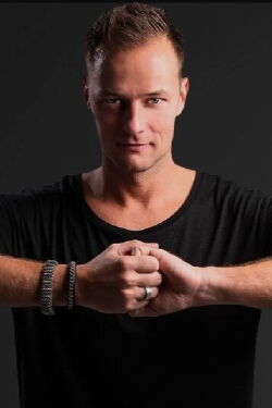 Yves Van Geertsom