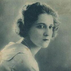 Yvette Andréyor
