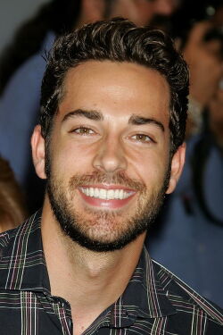 Zachary Levi