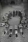 Ha'Yladim Mi'Shchunat Chaim (1976)