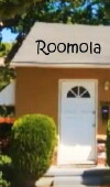 Roomola (2016)