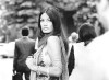 Bella, ricca, lieve difetto fisico, cerca anima gemella (1973)