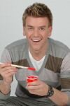 Allaxe to (2005)