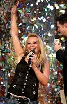 MTV New Year's Eve Live 2004 (2004) - Stream Online