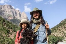 Men Women Wild (2015) - Stream Online