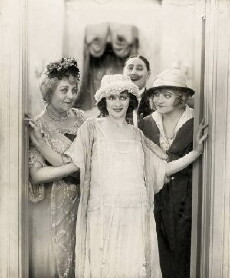 The Mind-the-Paint Girl (1919) - Stream Online