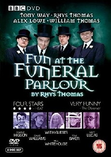 Fun at the Funeral Parlour (2001) - Stream Online