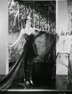 Fig Leaves (1926) - Stream Online