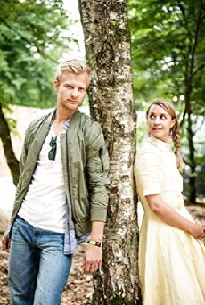 Perfekte steder (2017) - Stream Online