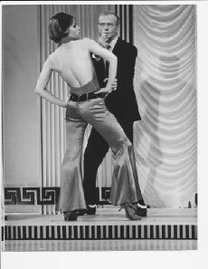 The Hollywood Palace (1964) - Stream Online