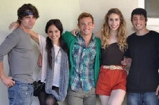Schoooled (2013) - Stream Online