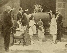 Polly Put the Kettle On (1917) - Stream Online
