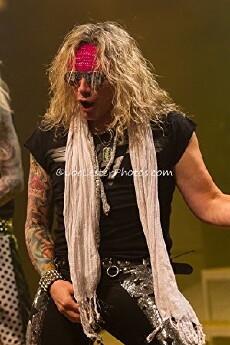 Steel Panther: Live from Lexxi's Mom's Garage (2016) - Stream Online