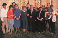 Szomszédok (1987) - Stream Online