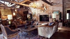 Ridiculous Ranches (2016) - Stream Online