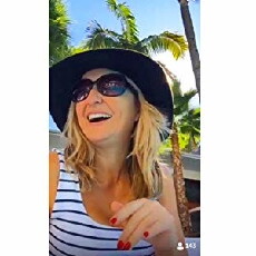 Aussie Periscope Girl (2016) - Stream Online