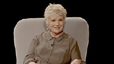 Theatre Lives: Julie Walters (2016) - Stream Online