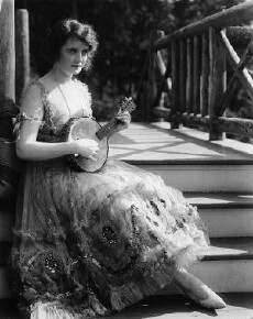 The Make-Believe Wife (1918) - Stream Online
