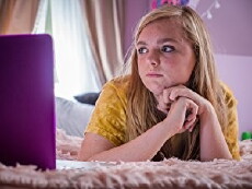 Eighth Grade (2018) - Stream Online