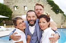 First Dates Hotel (2017) - Stream Online