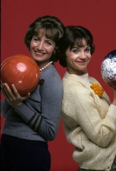 Laverne & Shirley (1976) - Stream Online