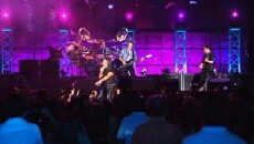 Journey Live in Manila (2012) - Stream Online