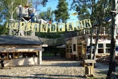 Matula kalandpark (2011) - Stream Online