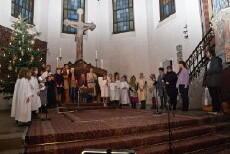 Krippenspiele in der Heilig-Kreuz-Kirche (2012) - Stream Online