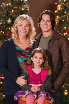 Christmas with Holly (2012) - Stream Online