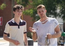 Hot Summer Nights (2017) - Stream Online