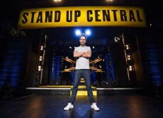 Chris Ramsey's Stand Up central (2017) - Stream Online