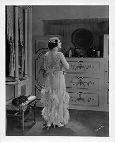 Dust Flower (1922) - Stream Online