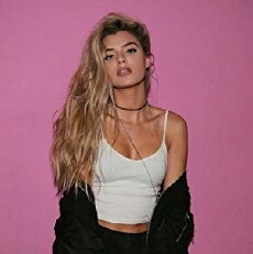 Alissa Violet (2016) - Stream Online