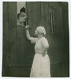 Hemslavinnor (1923) - Stream Online