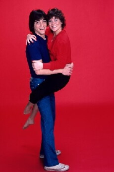 Joanie Loves Chachi (1982) - Stream Online