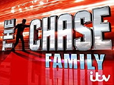 The Family Chase (2017) - Stream Online