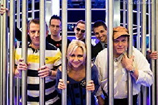 Shark Cage (2014) - Stream Online