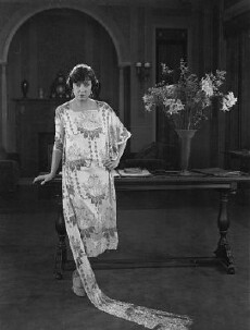 Don't Tell Everything (1921) - Stream Online