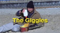 The Giggles (2013) - Stream Online
