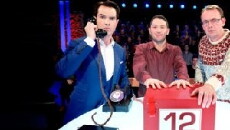 '8 Out of 10 Cats' Does 'Deal or No Deal' (2013) - Stream Online