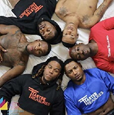 Living 4 the Weekend (2017) - Stream Online